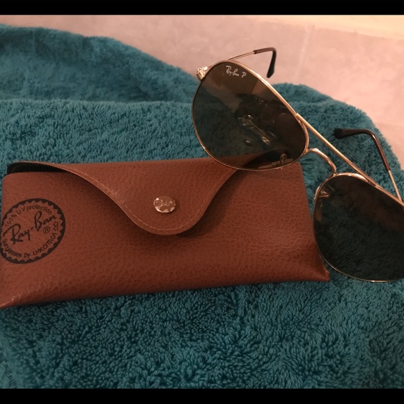 Ray-Ban Accessories - Classic gold aviator ray ban polarized sunglasses